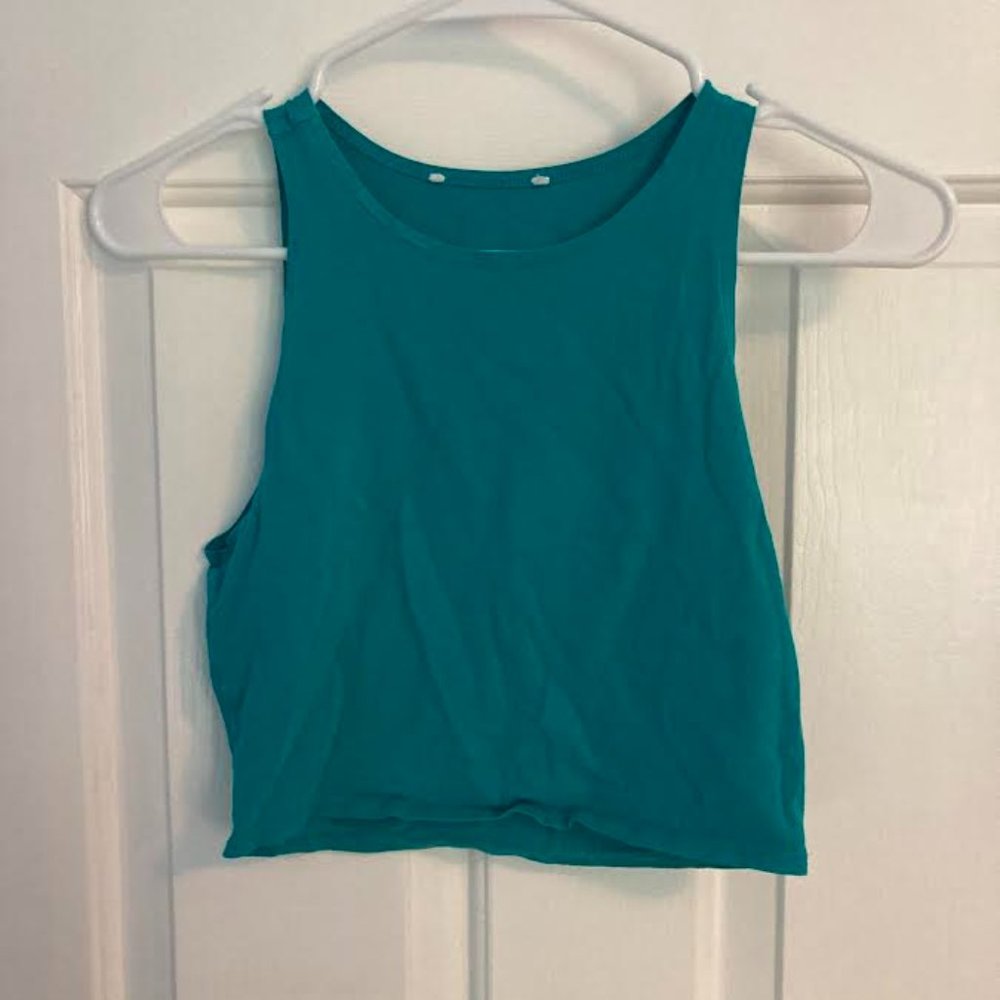 turquoise high neck crop top stretchy fits medium